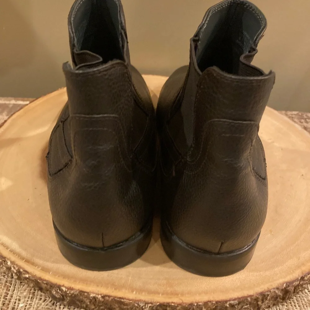 Calvin Klein Cadman Boots Mens‎ Sz-8 Pull On Dark Brown